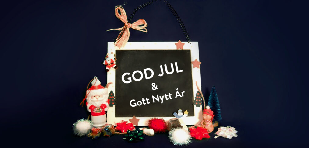 Jag önskar alla nya och gamla kunder en riktigt God Jul och Gott Nytt År. Jag tar julledigt den 21 dec - 18 januari. Därefter är salongen öppen som vanligt. Vi ses i januari!